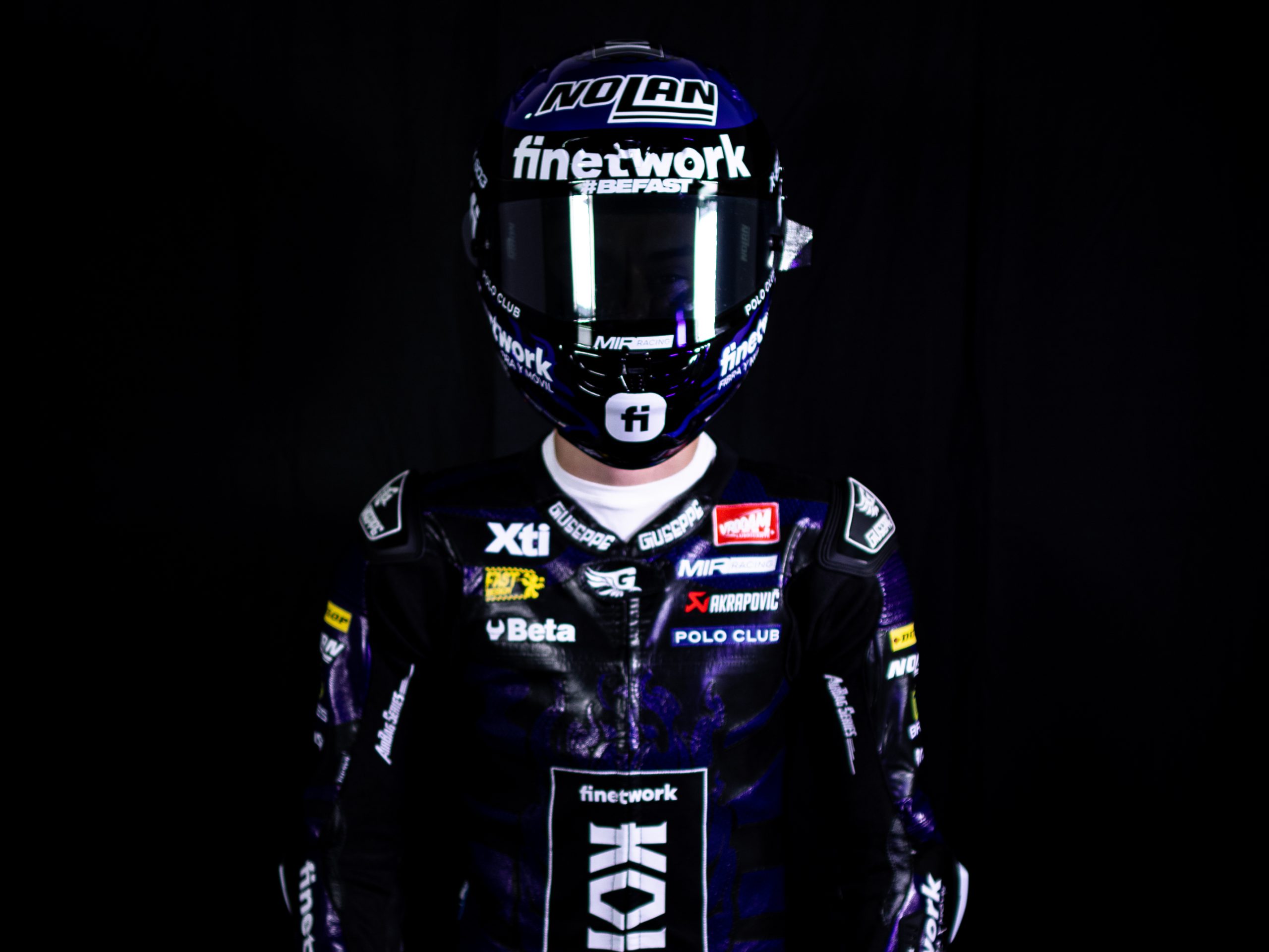 fotor_2023-4-25_11_11_14